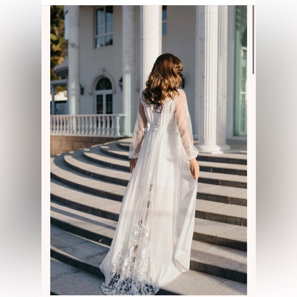 Le Rose Bridal Robe - NEW - Picture 3 of 11